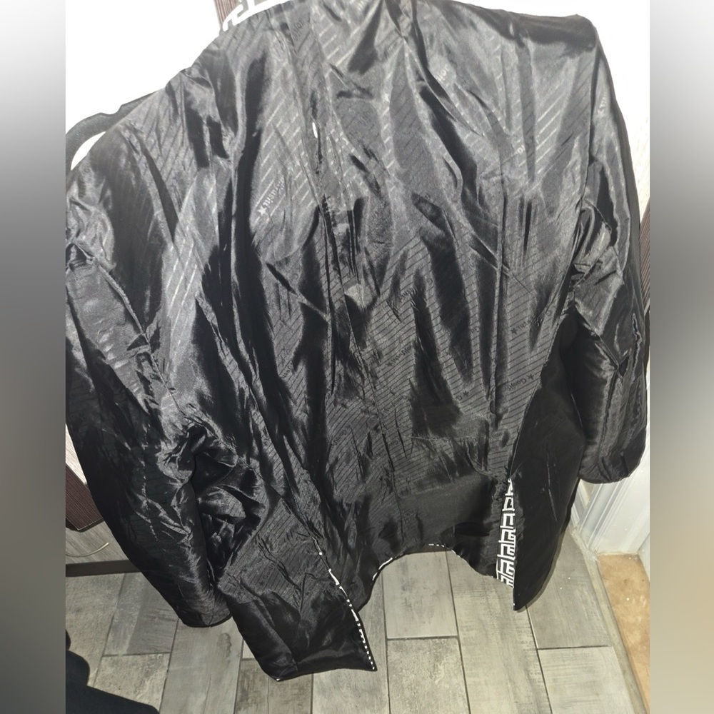 Brand new taylor made suit size Xl